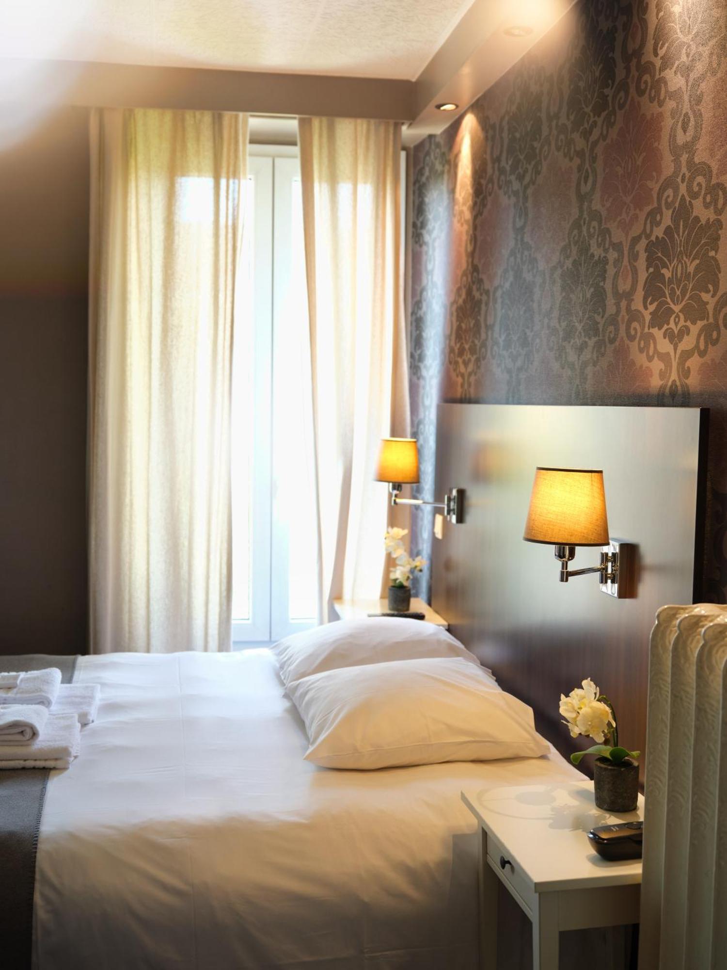 Standard Double Room,1666678581:JPEG